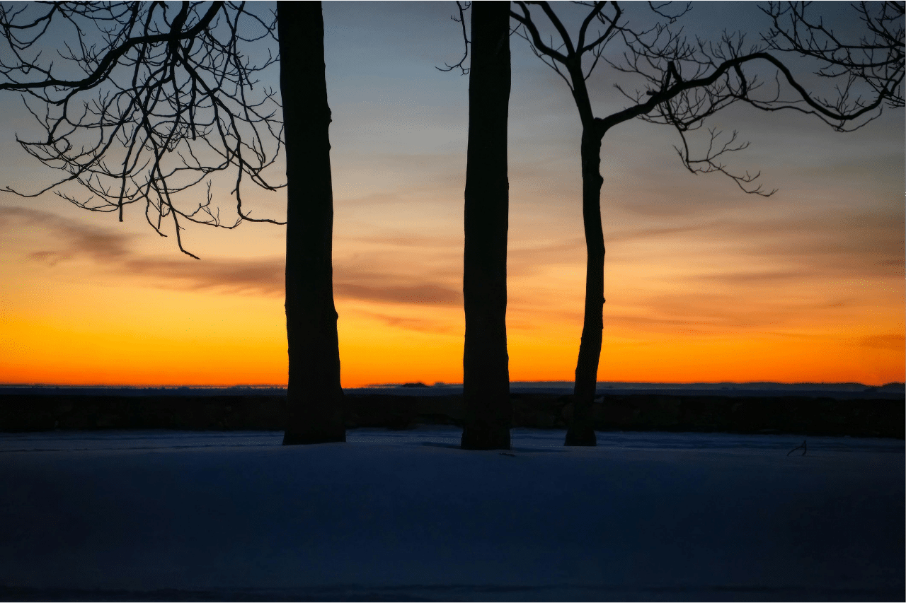 milloin tulee hämärää